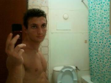 Public Photo of Andrea9393